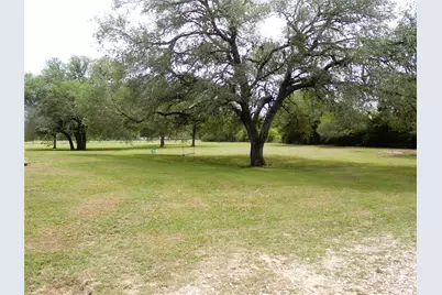 1015 Coy Road, Weimar, TX 78962 - Photo 6