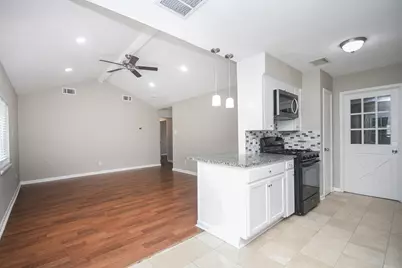 710 Barnesville Street, Channelview, TX 77530 - Photo 6