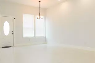 7002 S Hall St, Houston, TX 77028 - Photo 4