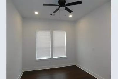 7002 S Hall Street #B, Houston, TX 77028 - Photo 4