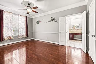 54 Parsley Ct, Lake Jackson, TX 77566 - Photo 10