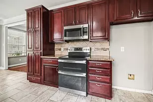 54 Parsley Ct, Lake Jackson, TX 77566 - Photo 14