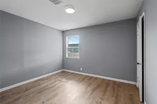 302 County Park Dr, League City, TX 77573 - Photo 12