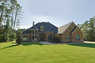 323 Mapleleaf St, Magnolia, TX 77354 - Photo 4