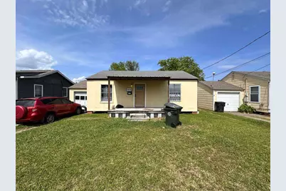 3856 Lincoln Avenue, Groves, TX 77619 - Photo 1