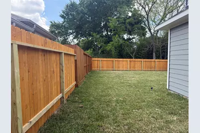 11893 East Gate Drive, Willis, TX 77318 - Photo 14