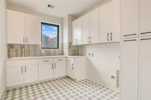 5409 Chevy Chase, Houston, TX 77056 - Photo 30