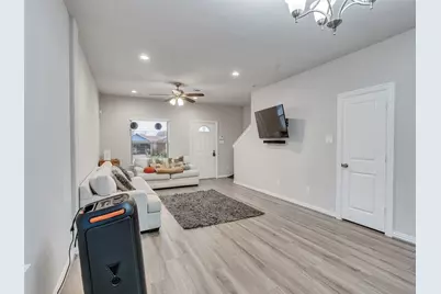 2411 Charles Road #A, Houston, TX 77093 - Photo 6