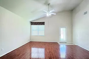 12315 Gentlebrook Dr, Pearland, TX 77584 - Photo 8