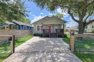 802 E 39th, Houston, TX 77022 - Photo 1