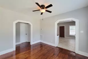 802 E 39th, Houston, TX 77022 - Photo 16