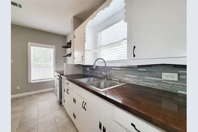 802 E 39th, Houston, TX 77022 - Photo 18