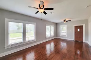 802 E 39th, Houston, TX 77022 - Photo 8