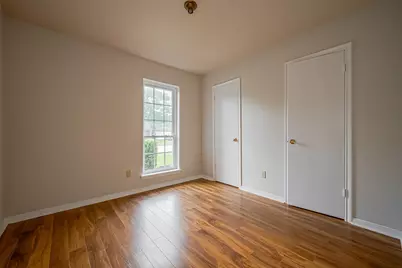 3007 Cloverdale, League City, TX 77573 - Photo 12