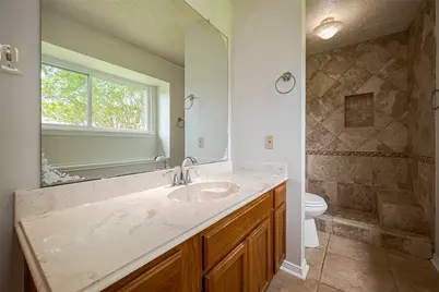 3007 Cloverdale, League City, TX 77573 - Photo 16