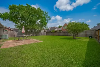 3007 Cloverdale, League City, TX 77573 - Photo 22