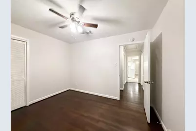 913 Wimberly Street, Angleton, TX 77515 - Photo 16