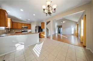 18123 Hillock Glen Ln, Cypress, TX 77429 - Photo 4