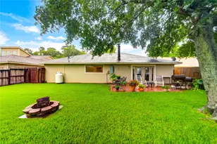 17559 S Compass Rose Circle Circle, Crosby, TX 77532 - Photo 38