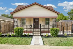 1109 Hays St, Houston, TX 77009 - Photo 1