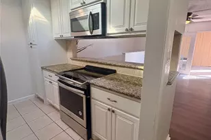 2744 Briarhurst Dr, Houston, TX 77057 - Photo 6