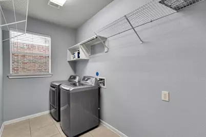 7 Caelin Court, The Woodlands, TX 77382 - Photo 8