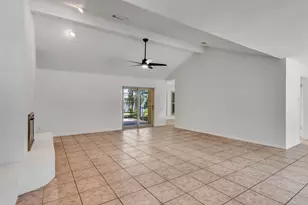 2819 Poplar Creek Ln, Pearland, TX 77584 - Photo 6