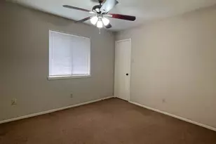 2126 Collingsfield Dr, Sugar Land, TX 77478 - Photo 16