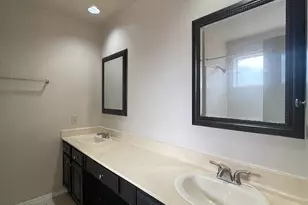 2126 Collingsfield Dr, Sugar Land, TX 77478 - Photo 16