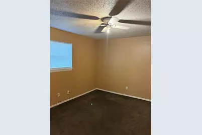 405 Oak Street #104, Brazoria, TX 77422 - Photo 6