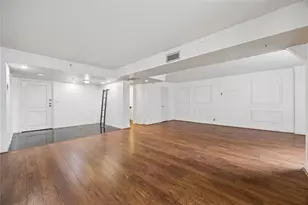 3525 Sage Rd, Houston, TX 77056 - Photo 18