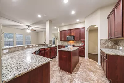 15919 Walnut Shores Drive, Houston, TX 77044 - Photo 12