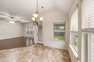 15919 Walnut Shores Dr, Houston, TX 77044 - Photo 14