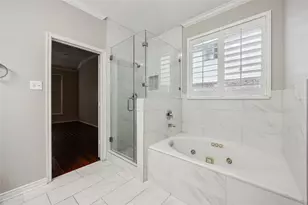 13614 Heath Spring Ct, Houston, TX 77044 - Photo 18
