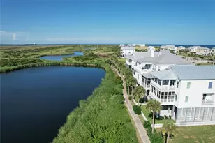 1510 Beachtown Dr, Galveston, TX 77550 - Photo 1