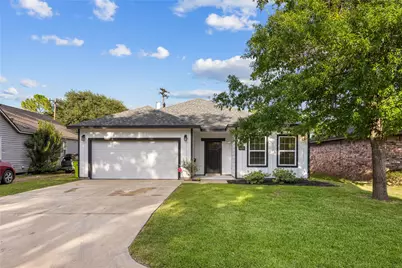 1121 Austin Street, Rosenberg, TX 77471 - Photo 4