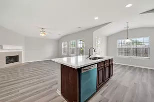 3014 Crestbrook Bend Ln, Katy, TX 77449 - Photo 16