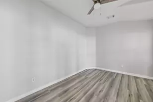 3014 Crestbrook Bend Ln, Katy, TX 77449 - Photo 6
