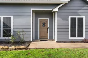 13942 Longstreet Rd, Willis, TX 77318 - Photo 2