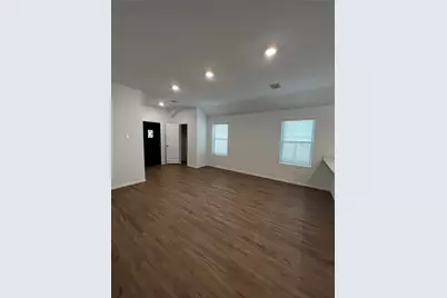 2010 Ballesteros Street, Crosby, TX 77532 - Photo 8