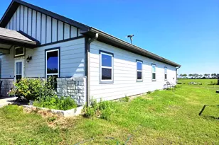 928 Co Rd 316, Louise, TX 77455 - Photo 2