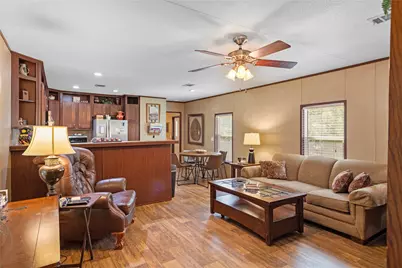 375 Chestnut Bend, Huntsville, TX 77320 - Photo 6