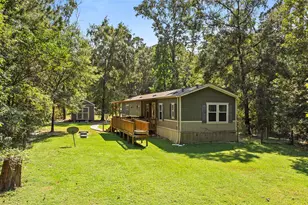 375 Chestnut Bend, Huntsville, TX 77320 - Photo 2