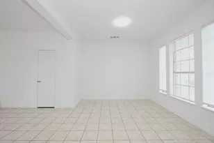 9338 Corner Oaks Ln, Houston, TX 77036 - Photo 14