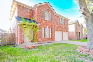 9338 Corner Oaks Ln, Houston, TX 77036 - Photo 6