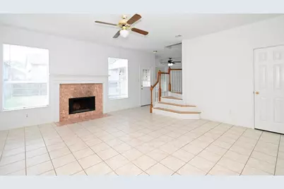9338 Corner Oaks Lane, Houston, TX 77036 - Photo 18