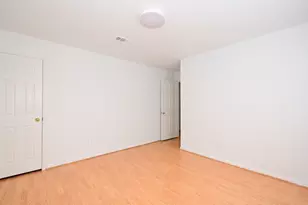 9338 Corner Oaks Ln, Houston, TX 77036 - Photo 34