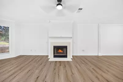 4619 Breckenridge Drive, Houston, TX 77066 - Photo 10