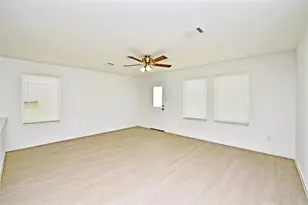 10218 Prairie Dunes Ln, Cleveland, TX 77327 - Photo 6