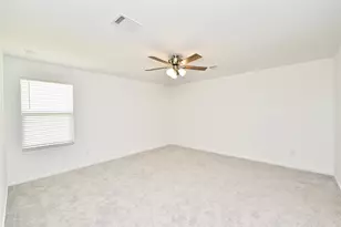 10218 Prairie Dunes Ln, Cleveland, TX 77327 - Photo 16